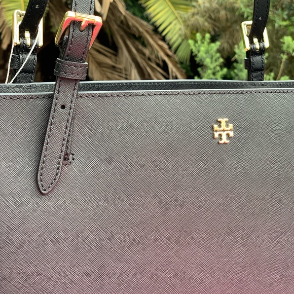 Tory Burch Large Emerson Buckle Leather Tote - Picture 6 of 8